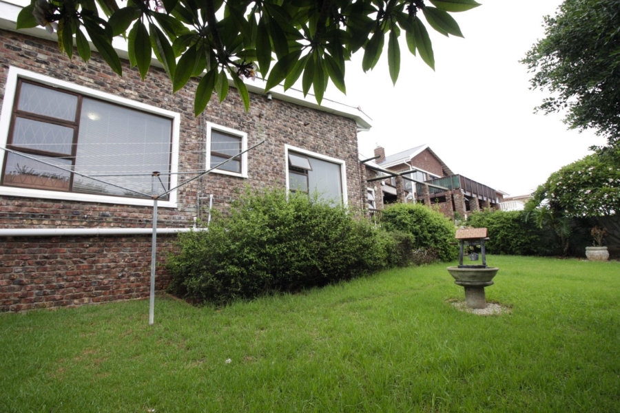 4 Bedroom Property for Sale in Noorsekloof Eastern Cape